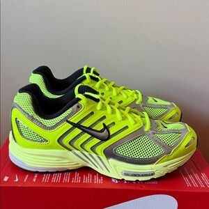 Nike Air Pegasus 2005 Volt Yellow HQ1675-700 Women’s Size 10